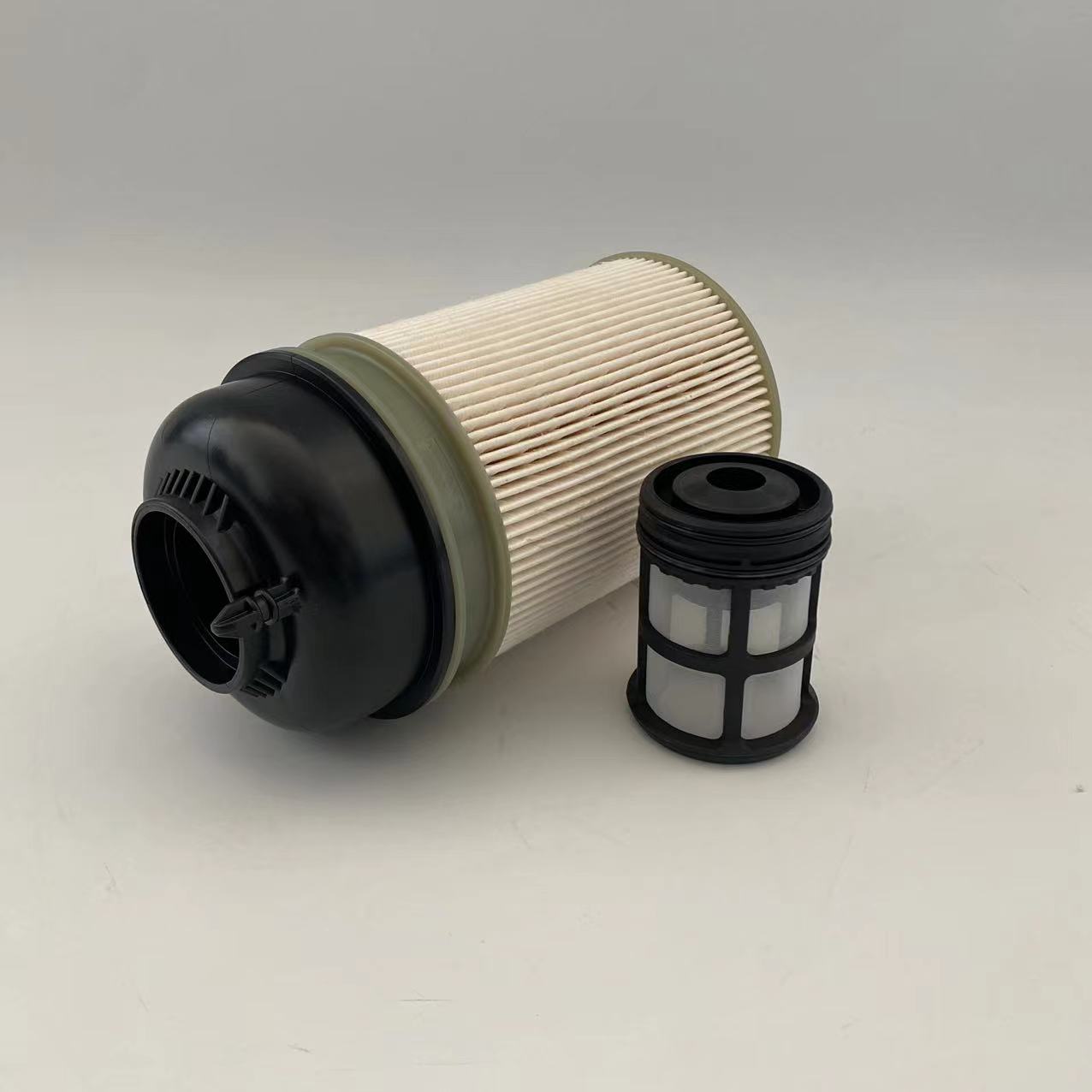Fuel filter L5104F/P551063/A4720900451/A4720900461 for mercedes benz