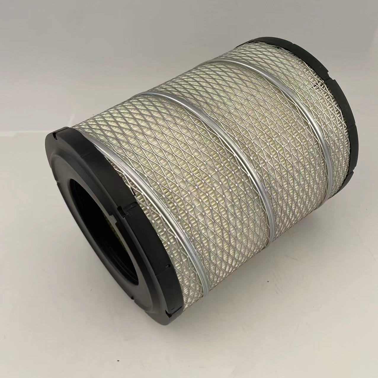 Air filter 8-97062294-0/1654689TA2/5867501470/8981772710 for isuzu