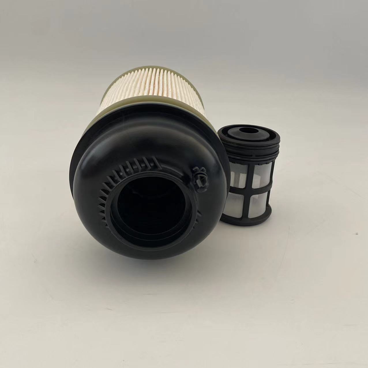 Fuel filter L5104F/P551063/A4720900451/A4720900461 for mercedes benz